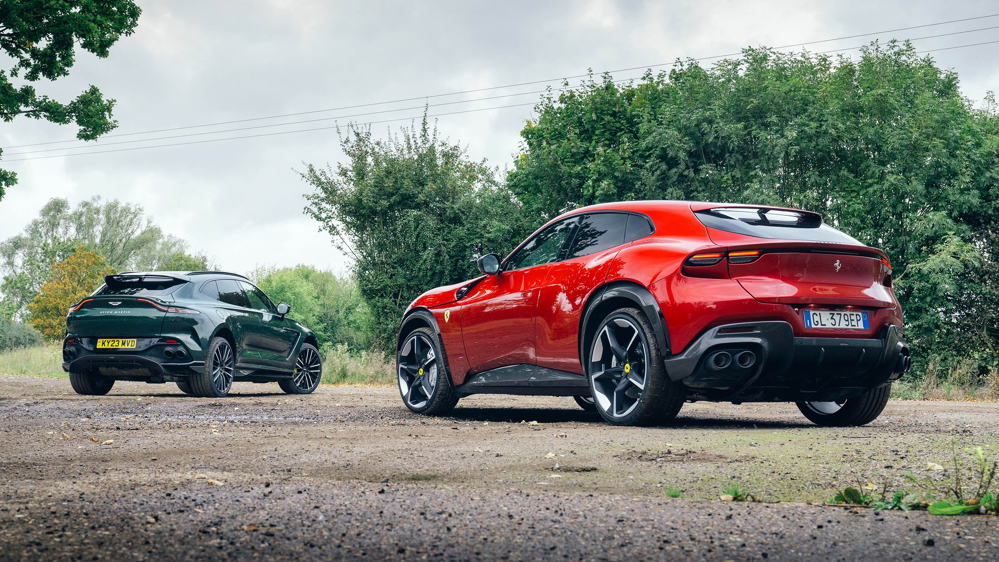 Aston Martin DBX707 v Ferrari Purosangue