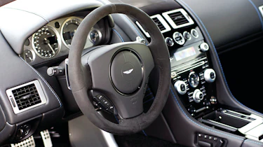 Aston Martin V8 Vantage S