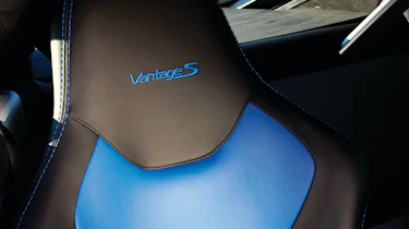 Aston Martin V8 Vantage S