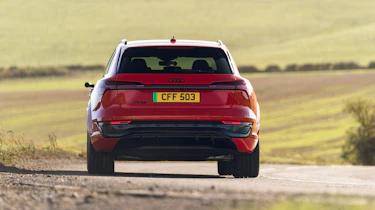 Audi SQ8 e-tron – rear
