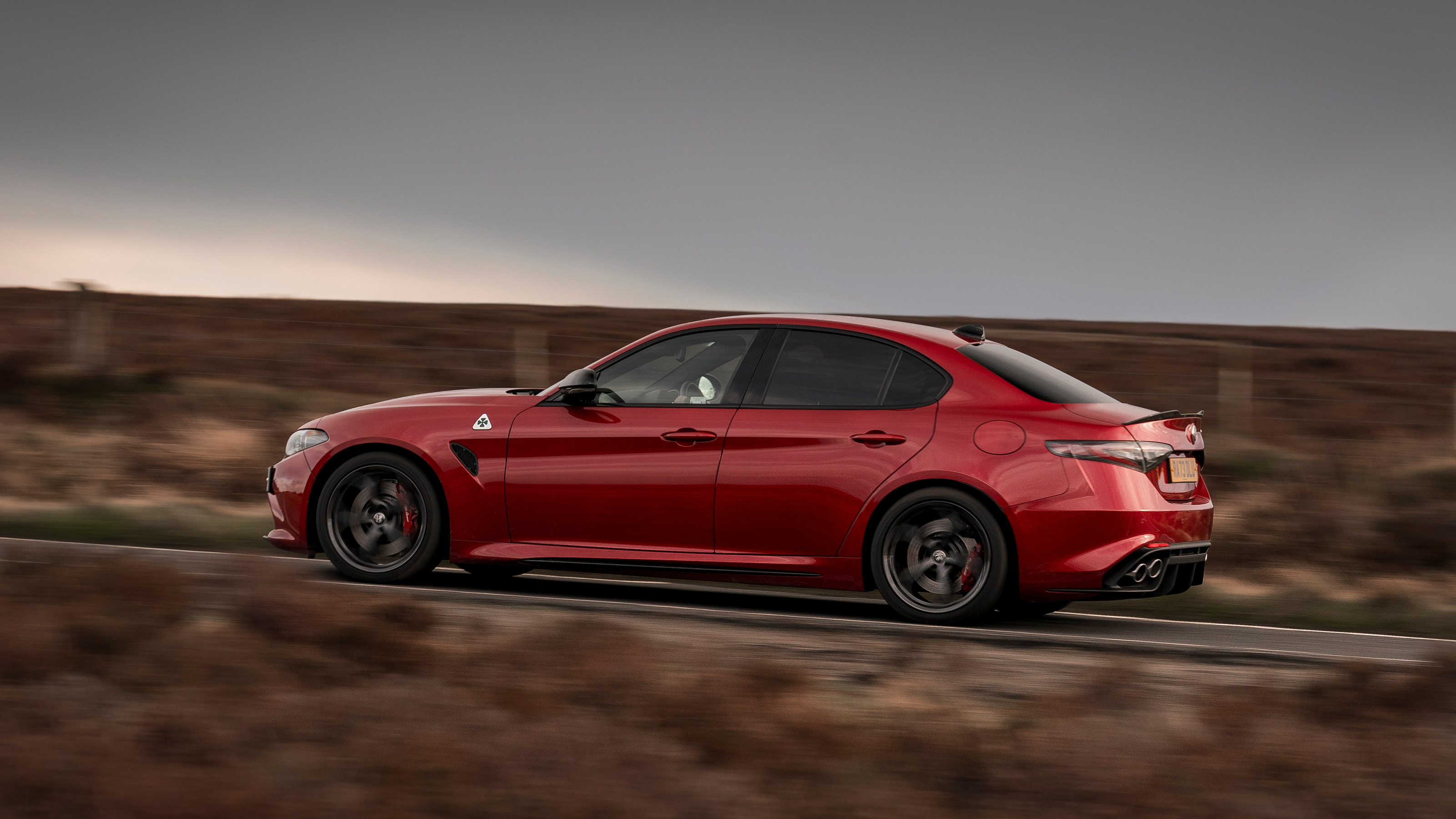 Alfa Romeo Giulia Quadrifoglio – side