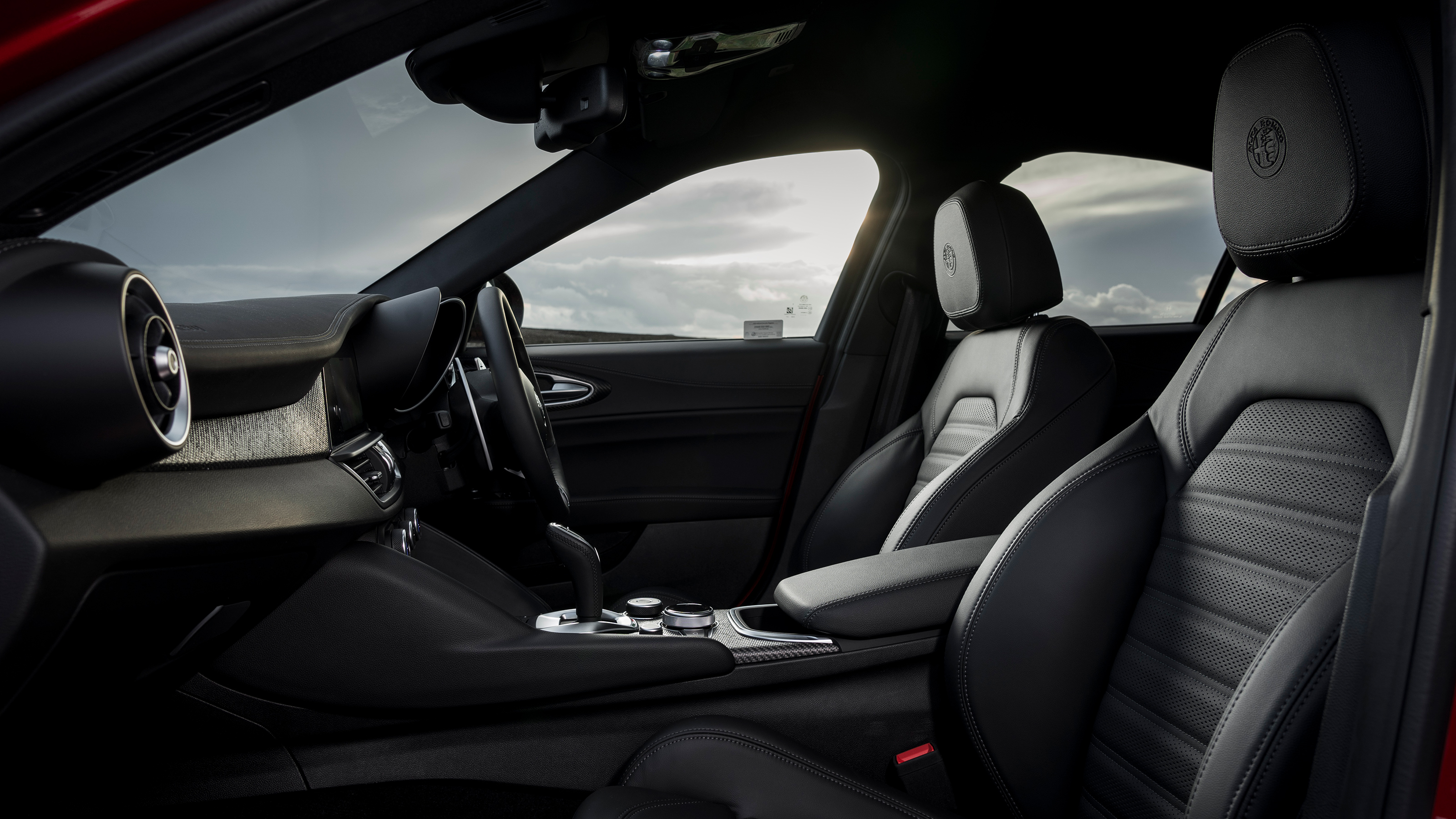 Alfa Romeo Giulia Quadrifoglio – seats