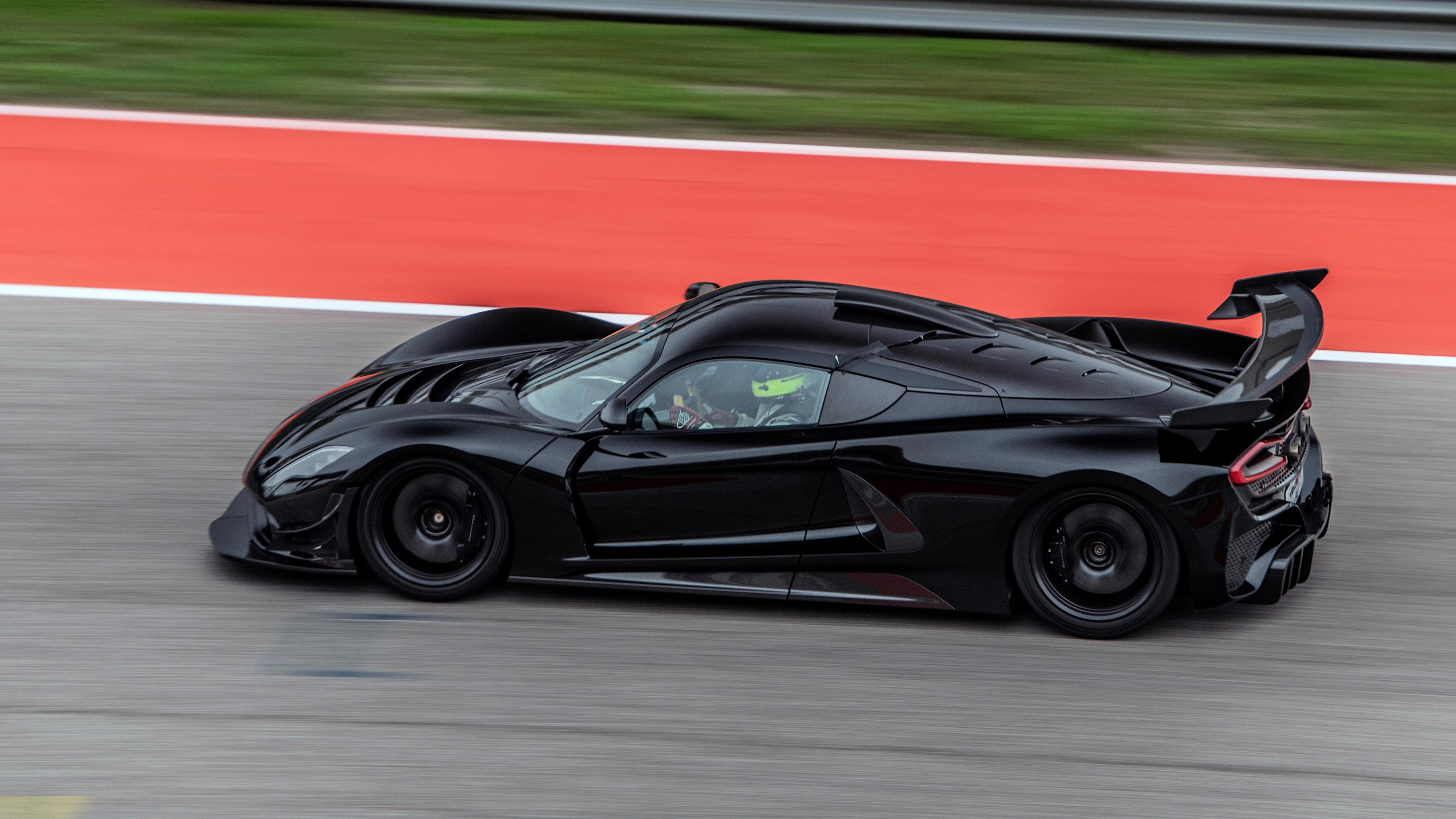 Hennessey Venom F5 lap record