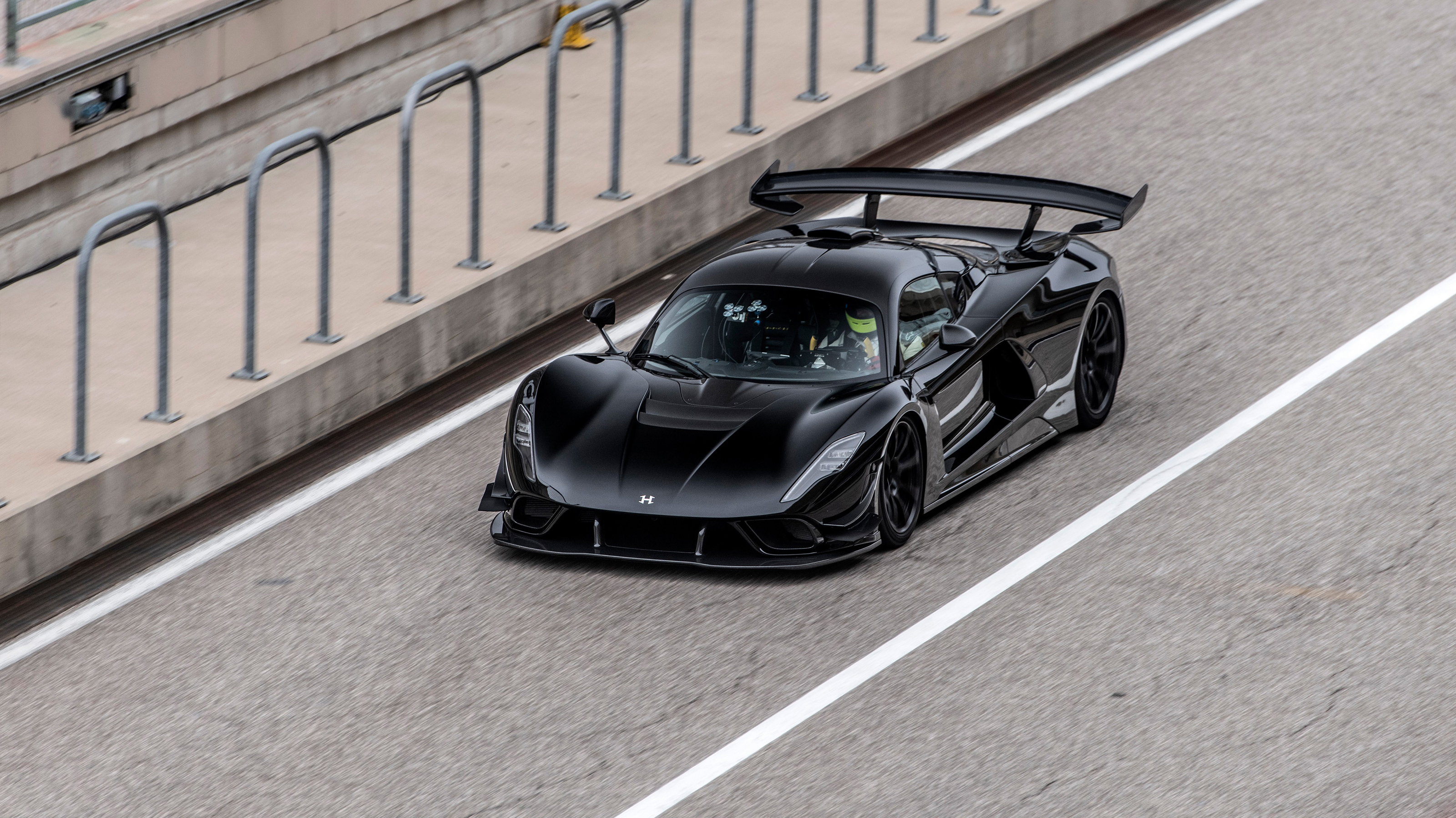 Hennessey Venom F5 lap record