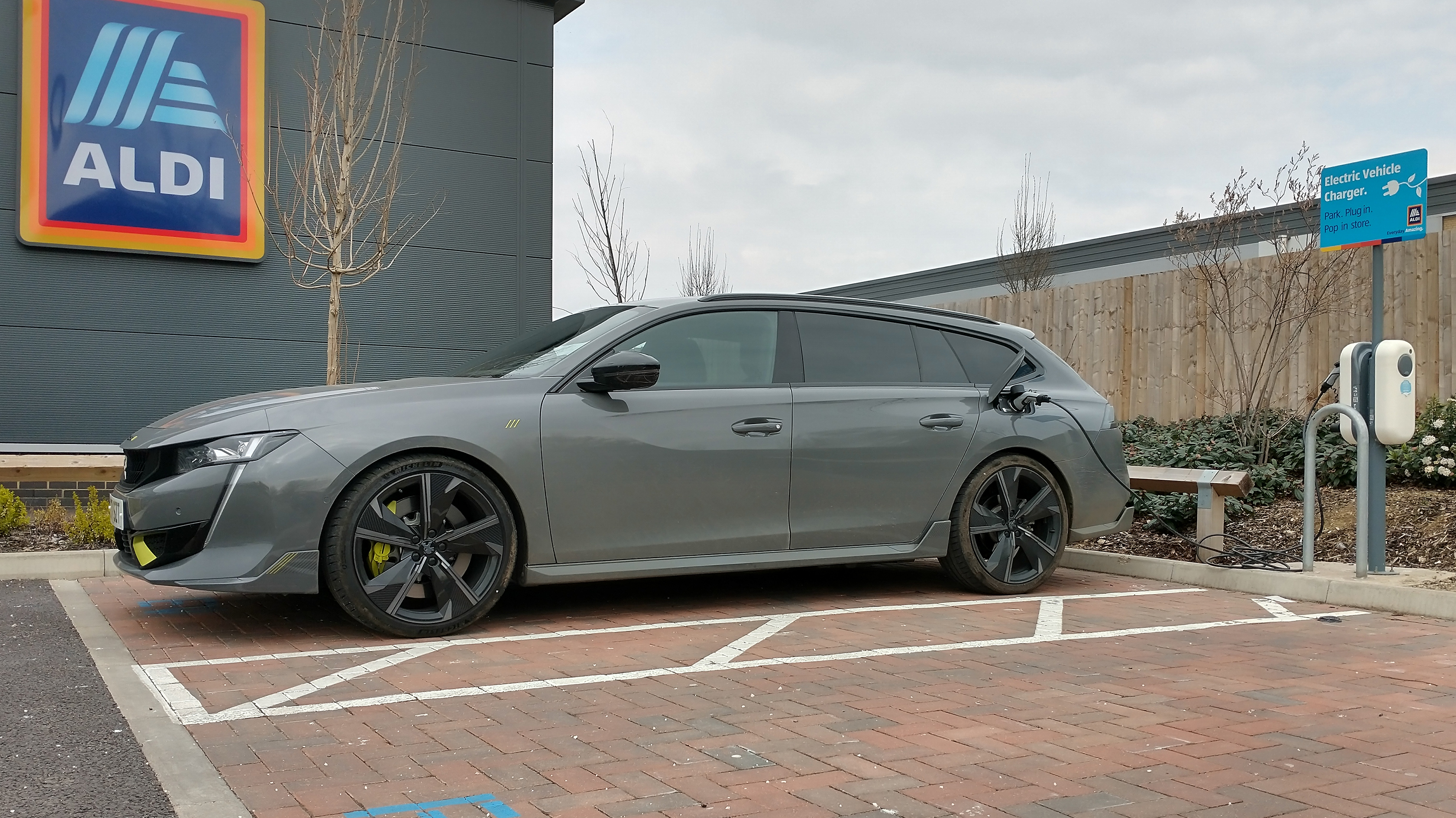 Peugeot 508 SW PSE