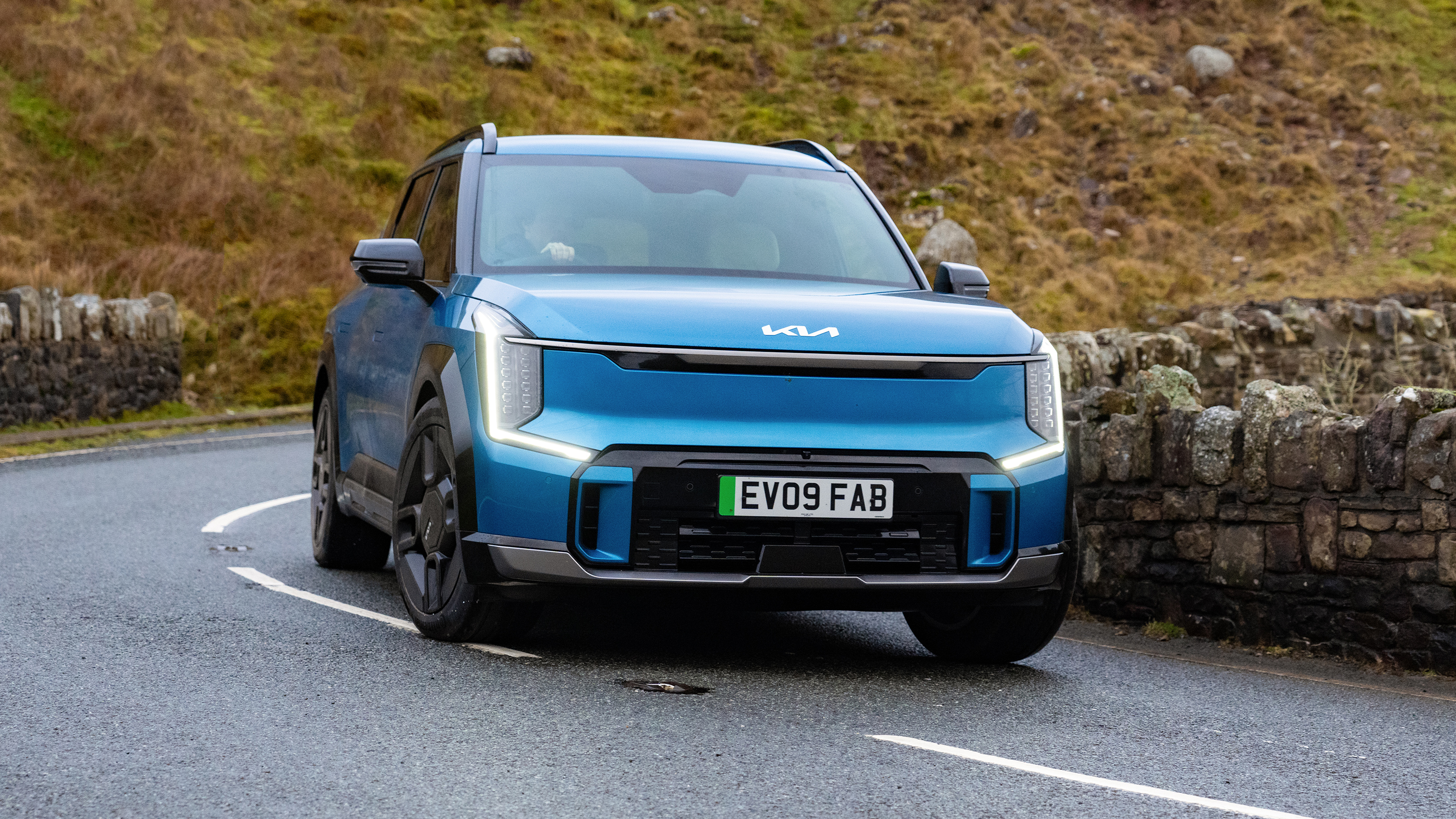 Kia EV9 – front