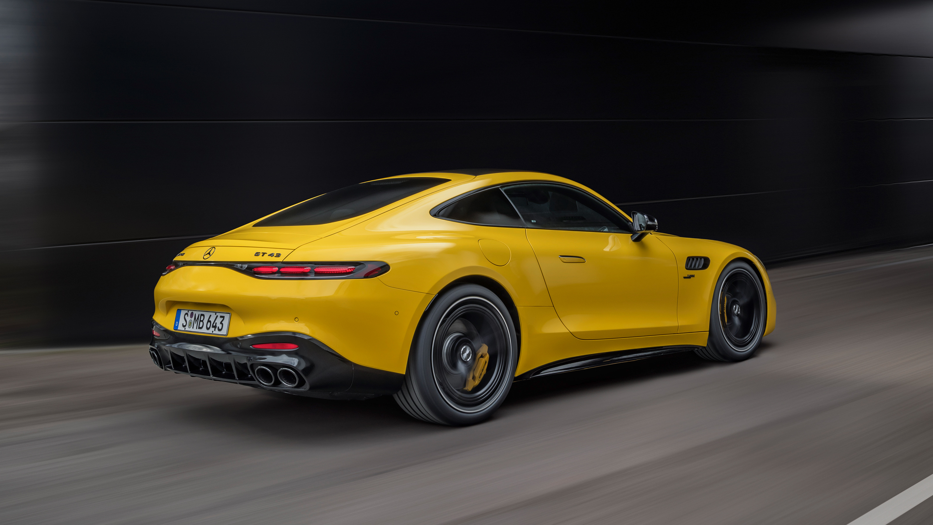Mercedes-AMG GT 43 – rear