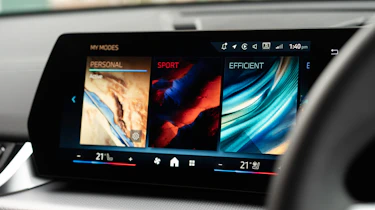 BMW iX2 xDrive 30 – infotainment