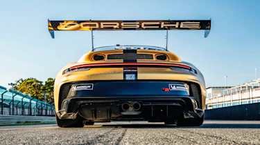 Porsche 911 GT3 R & Porsche 911 GT3 Cup
