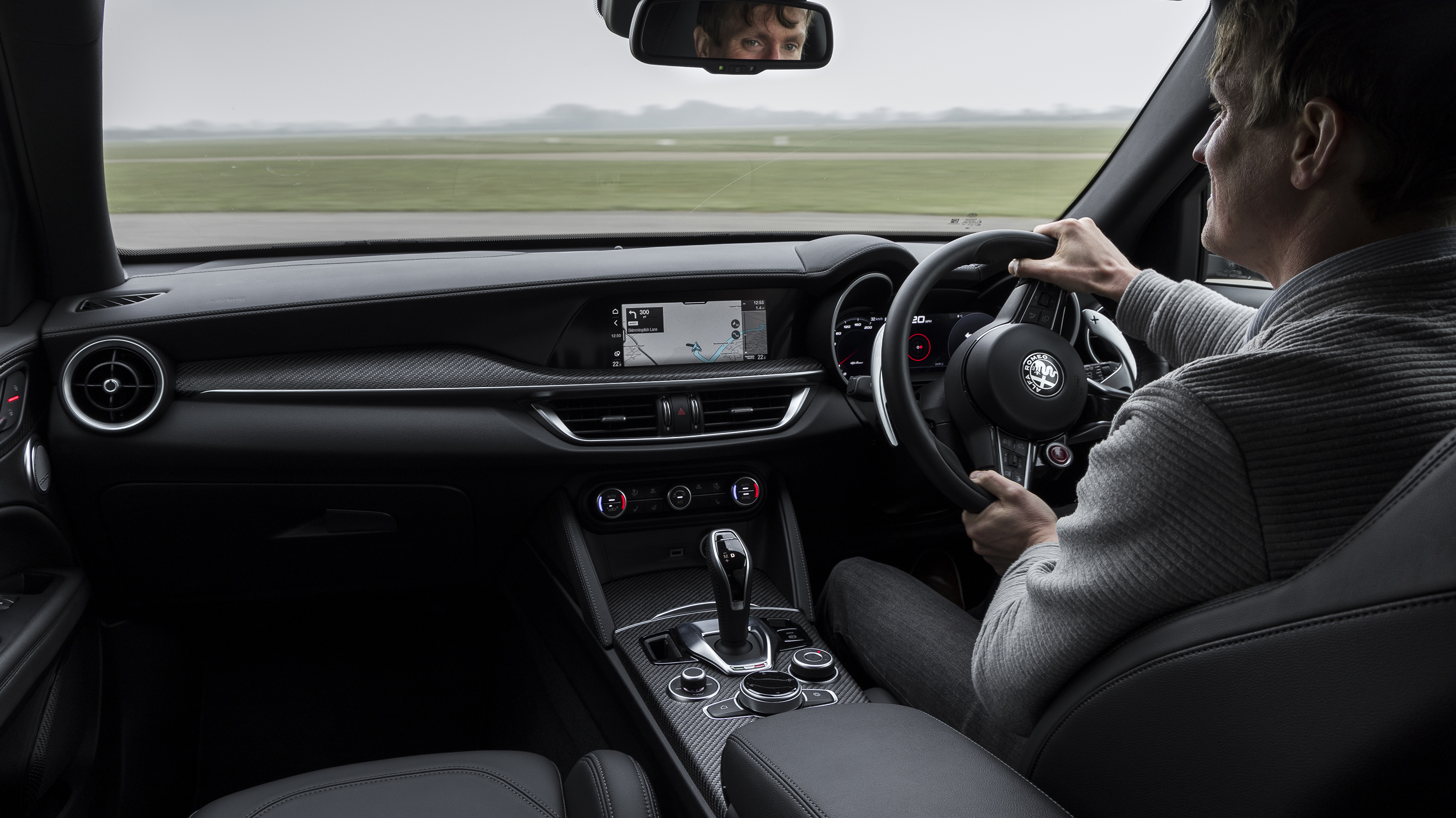2024 Alfa Romeo Stelvio Quadrifoglio