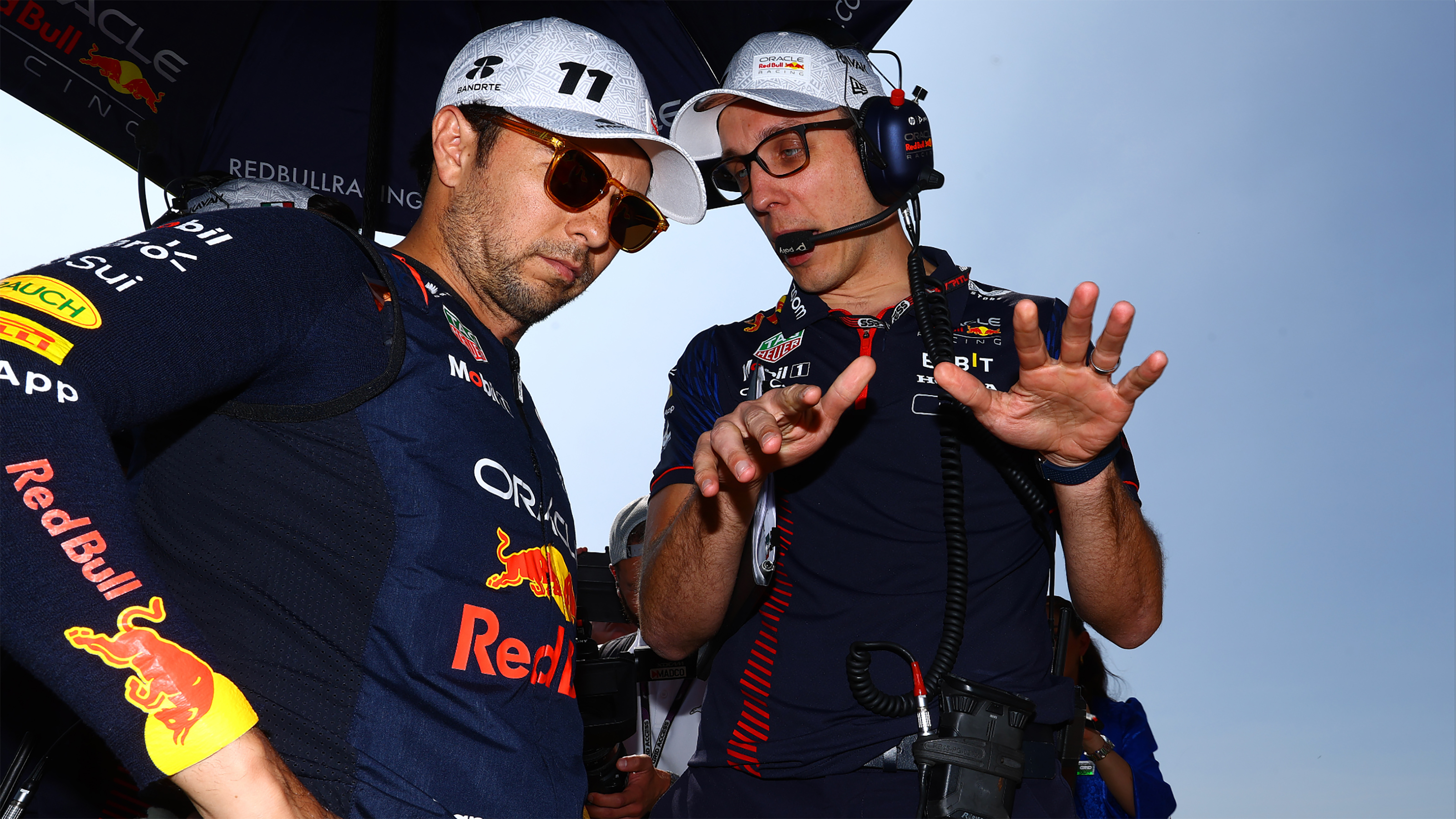 Sergio Pérez and engineer