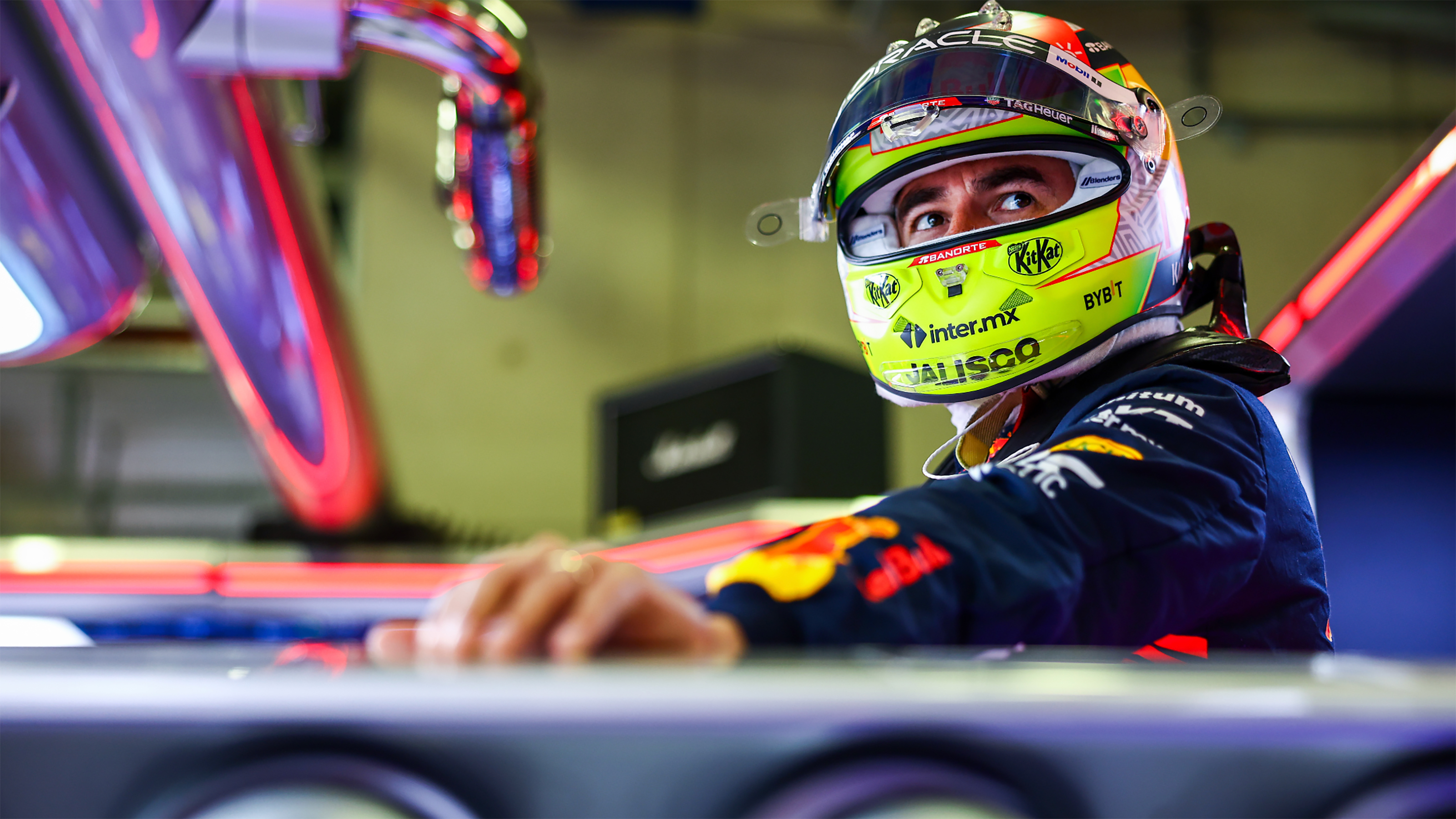 Sergio Pérez helmet