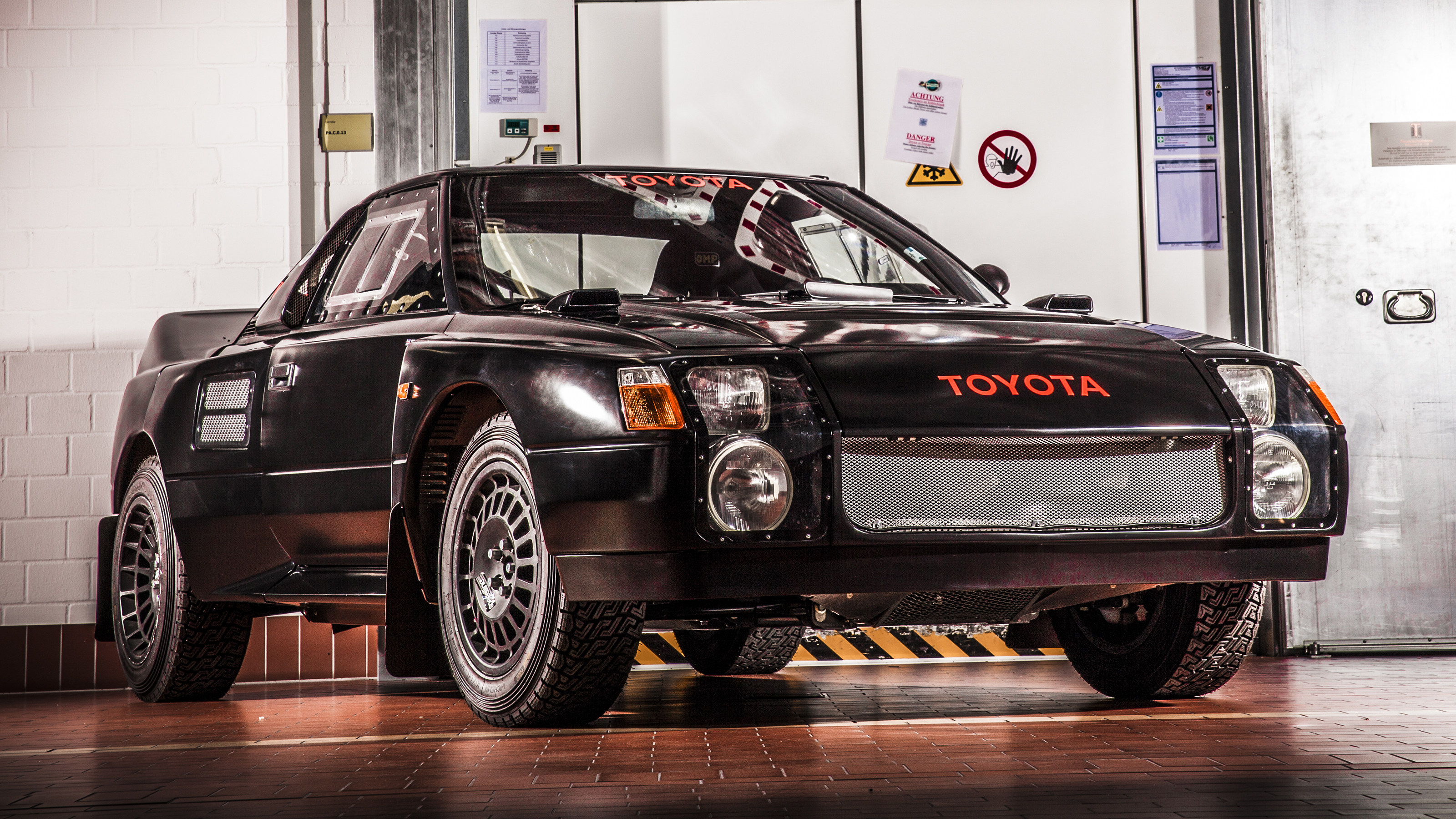 Toyota 222D