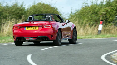 Abarth 124 Spider