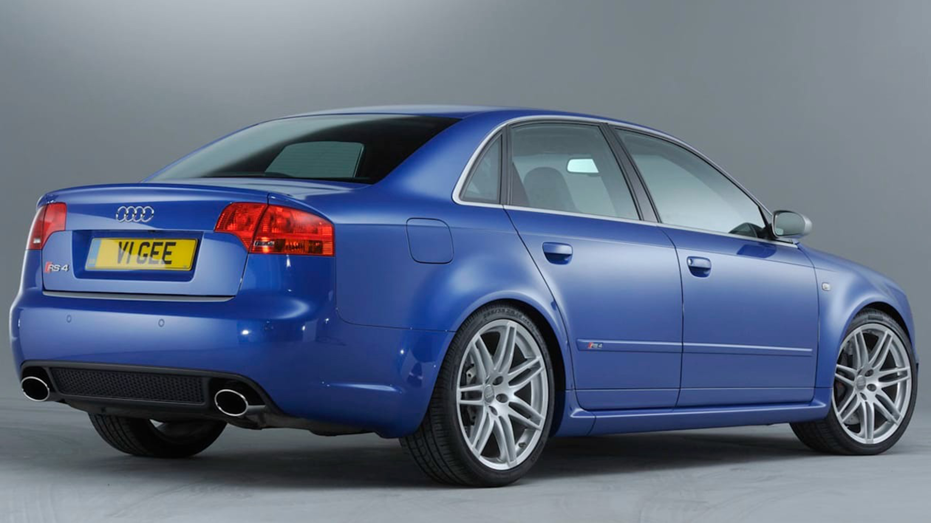 Audi RS4 B7