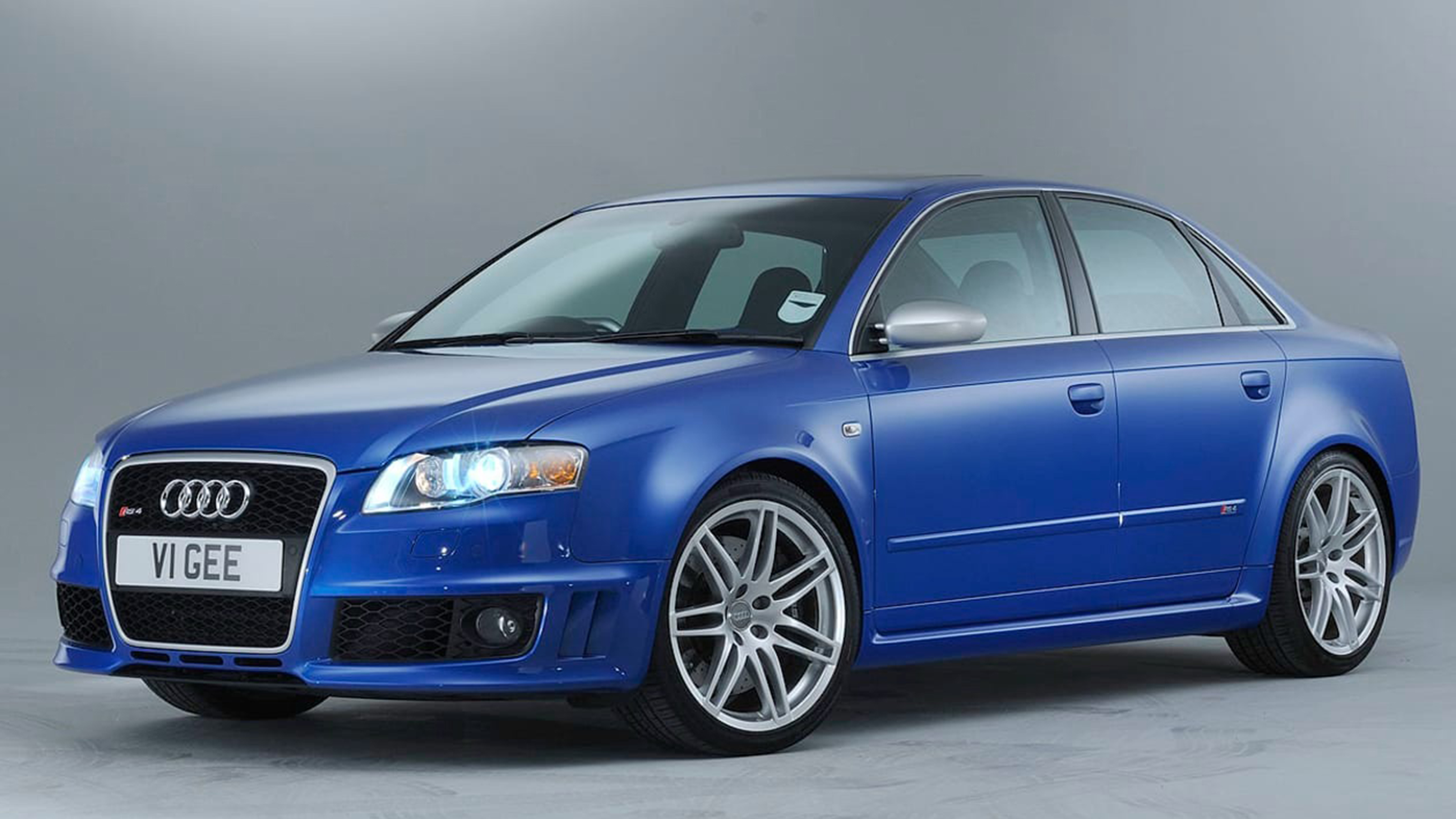 Audi RS4 B7