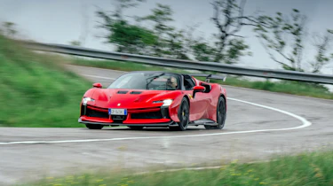 Ferrari SF90 XX Spider – front