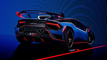Lamborghini Huracán STJ rear