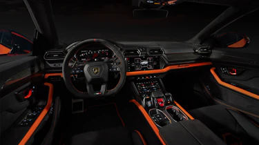 Lamborghini Urus SE – interior