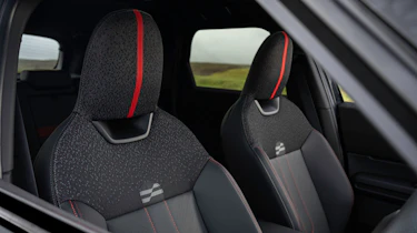 Mini Countryman JCW – seats