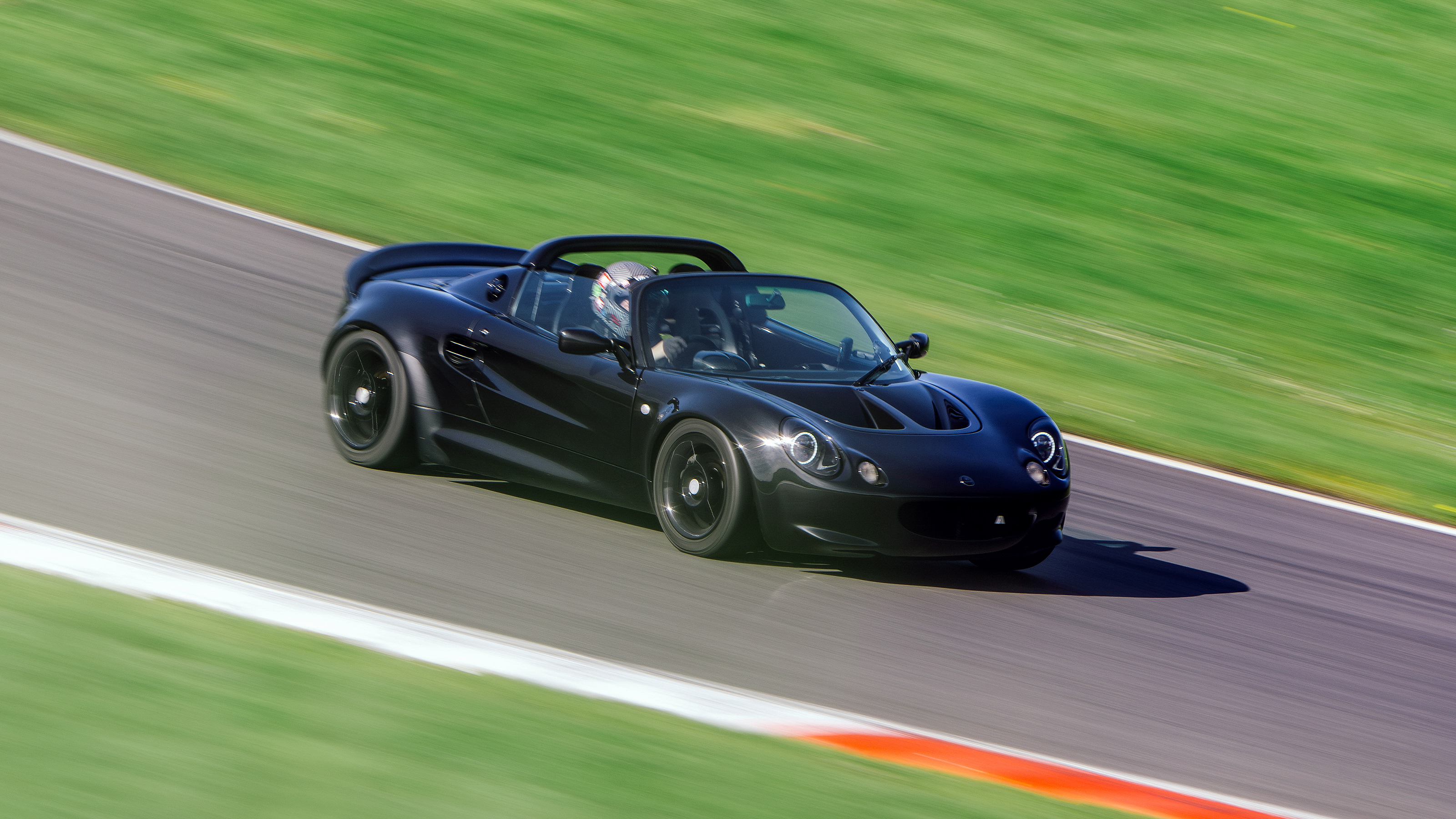 Analogue Elise – front