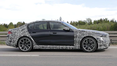 BMW M5 spy shots – side
