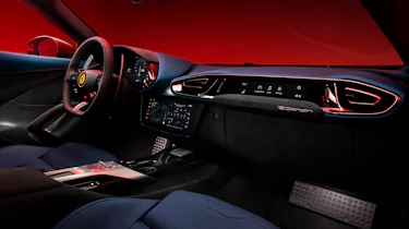 Ferrari 12Cilindri – interior