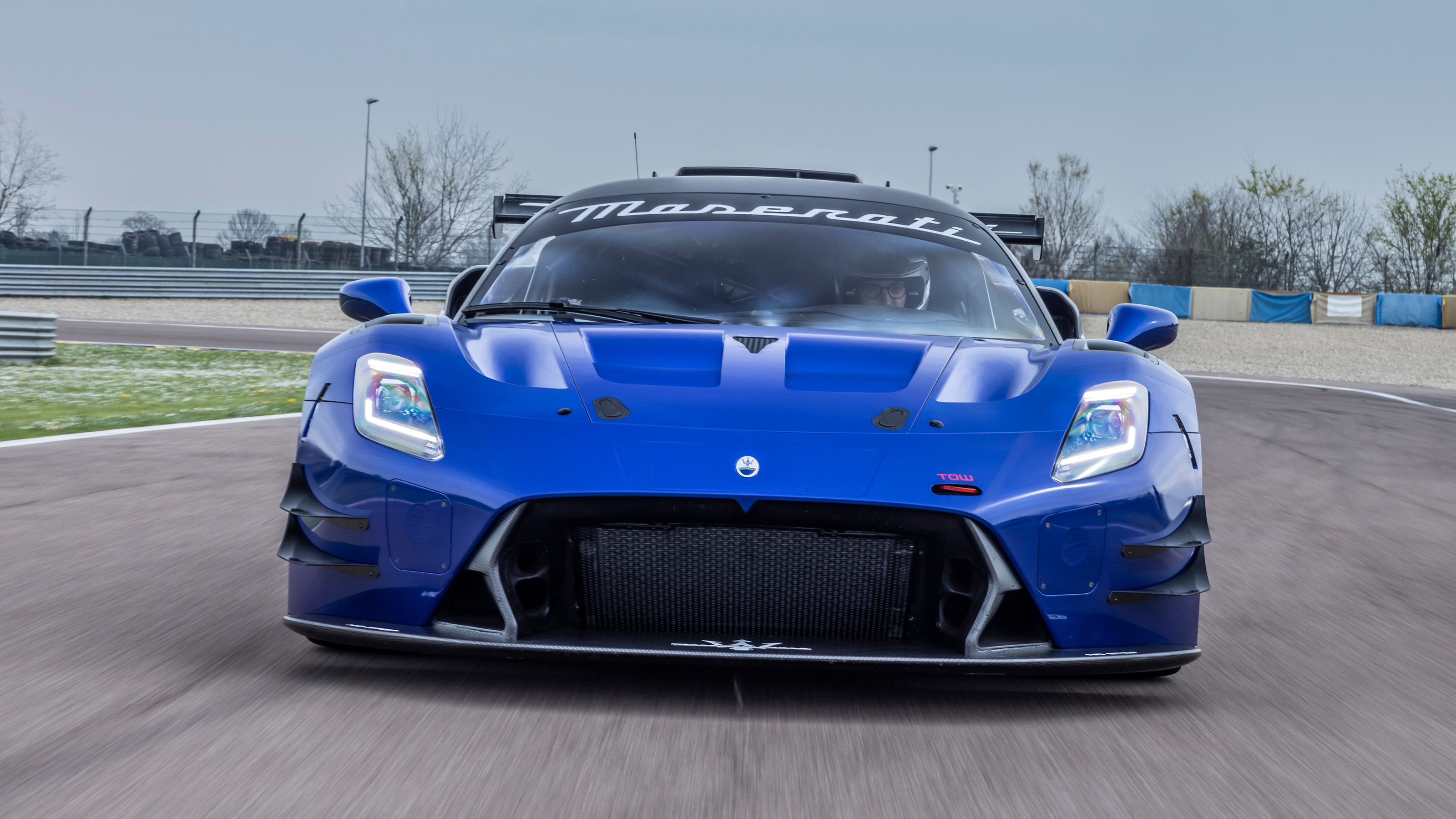Maserati MC20 GT2 – front