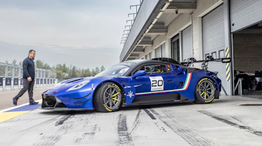 Maserati MC20 GT2 – pits