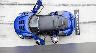 Maserati MC20 GT2 – roof