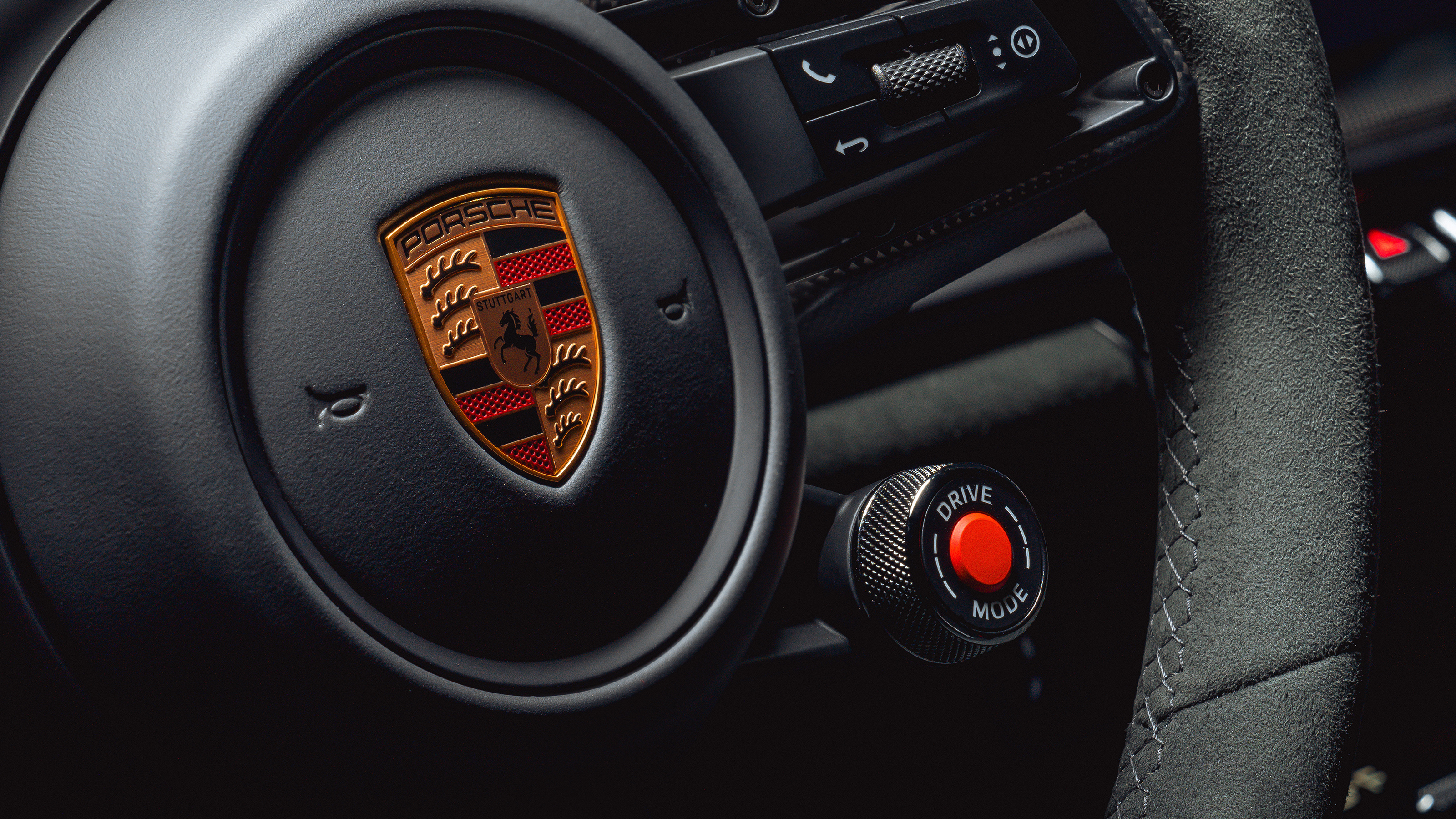 Porsche 911 (992.2) – badge