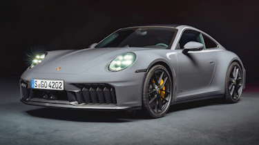 Porsche 911 (992.2) – front