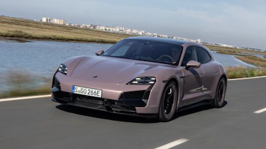Porsche Taycan Sport Turismo front