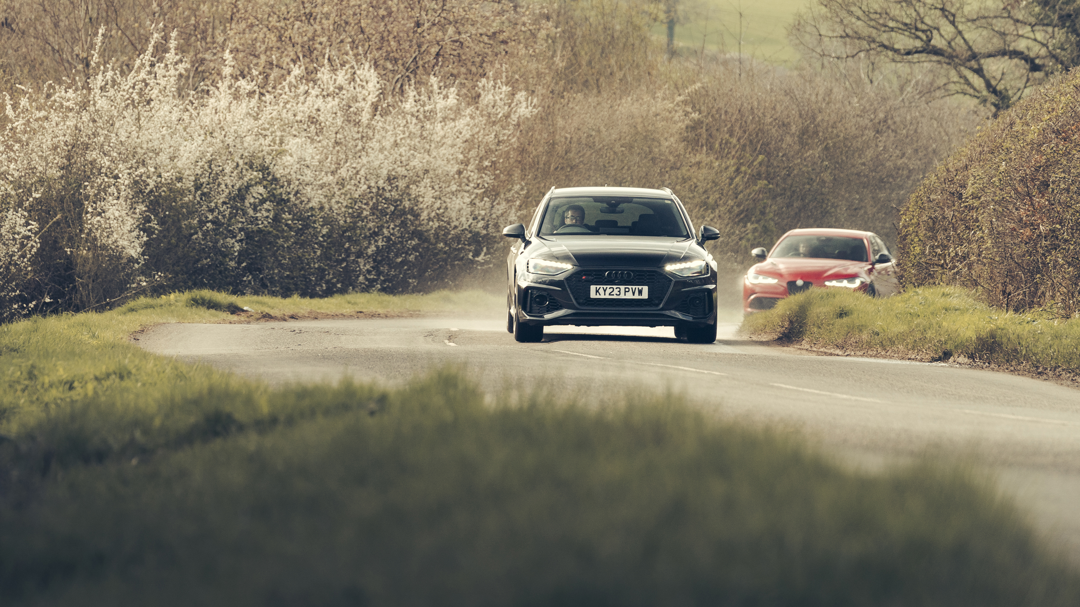 Alfa Romeo Giulia Quadrifoglio v Audi RS4 Competition