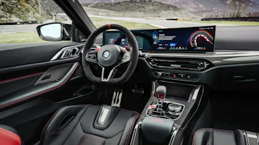 BMW M4 CS – interior
