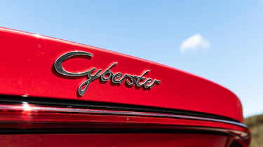 MG Cyberster – badge