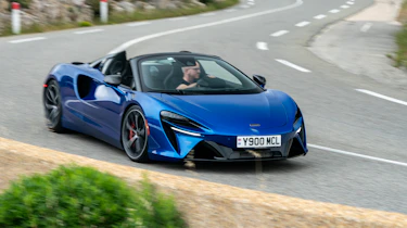 McLaren Artura Spider