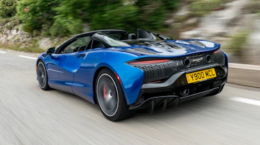 McLaren Artura Spider