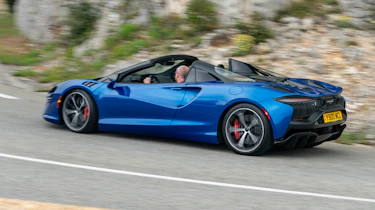 McLaren Artura Spider