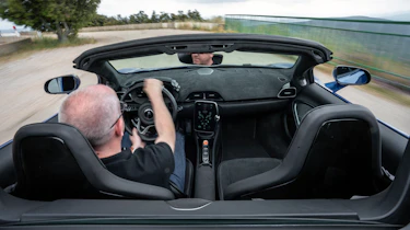 McLaren Artura Spider