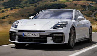 Porsche Panamera – front