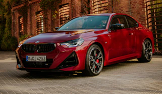 2025 BMW M240i xDrive