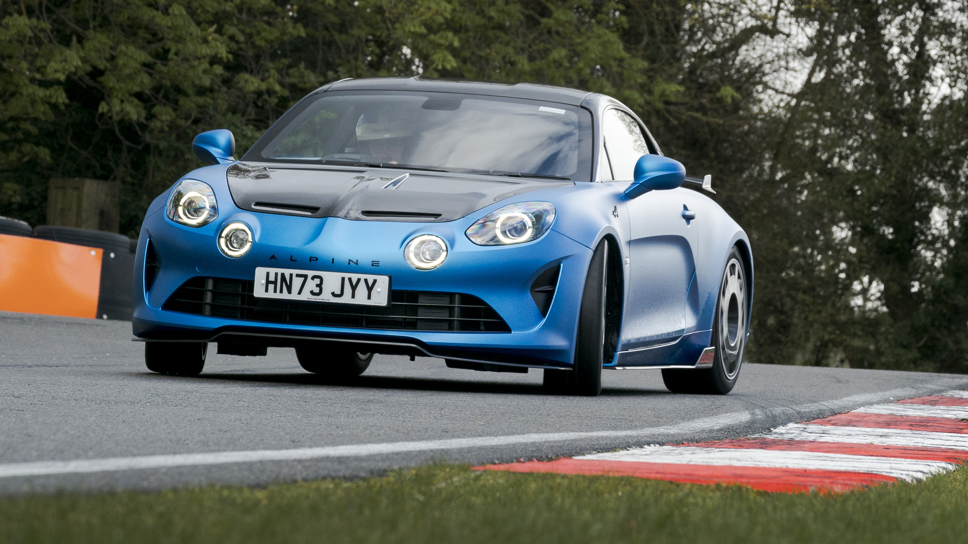 Analogue Elise and Alpine A110 R