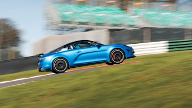 Analogue Elise and Alpine A110 R