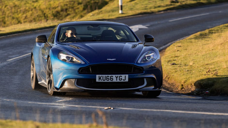 Aston Martin Vanquish 