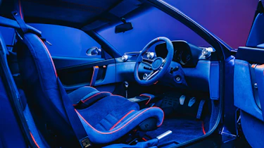 Evoluto Ferrari 355 – interior