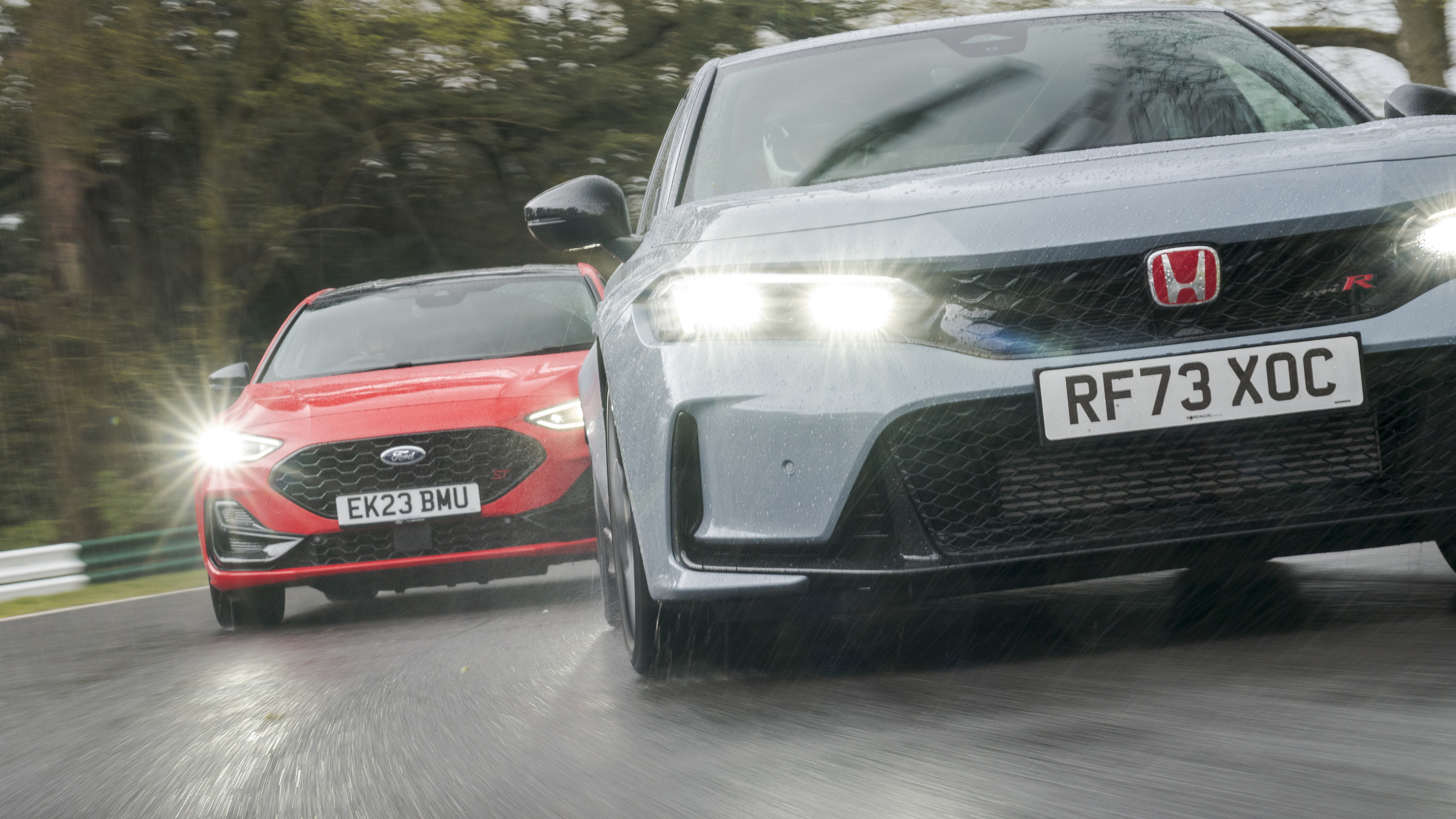 Ford Focus ST Track Pack v Honda Civic Type R