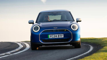 Mini Cooper SE – front