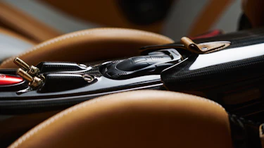 Pagani Huayra Epitome – centre console