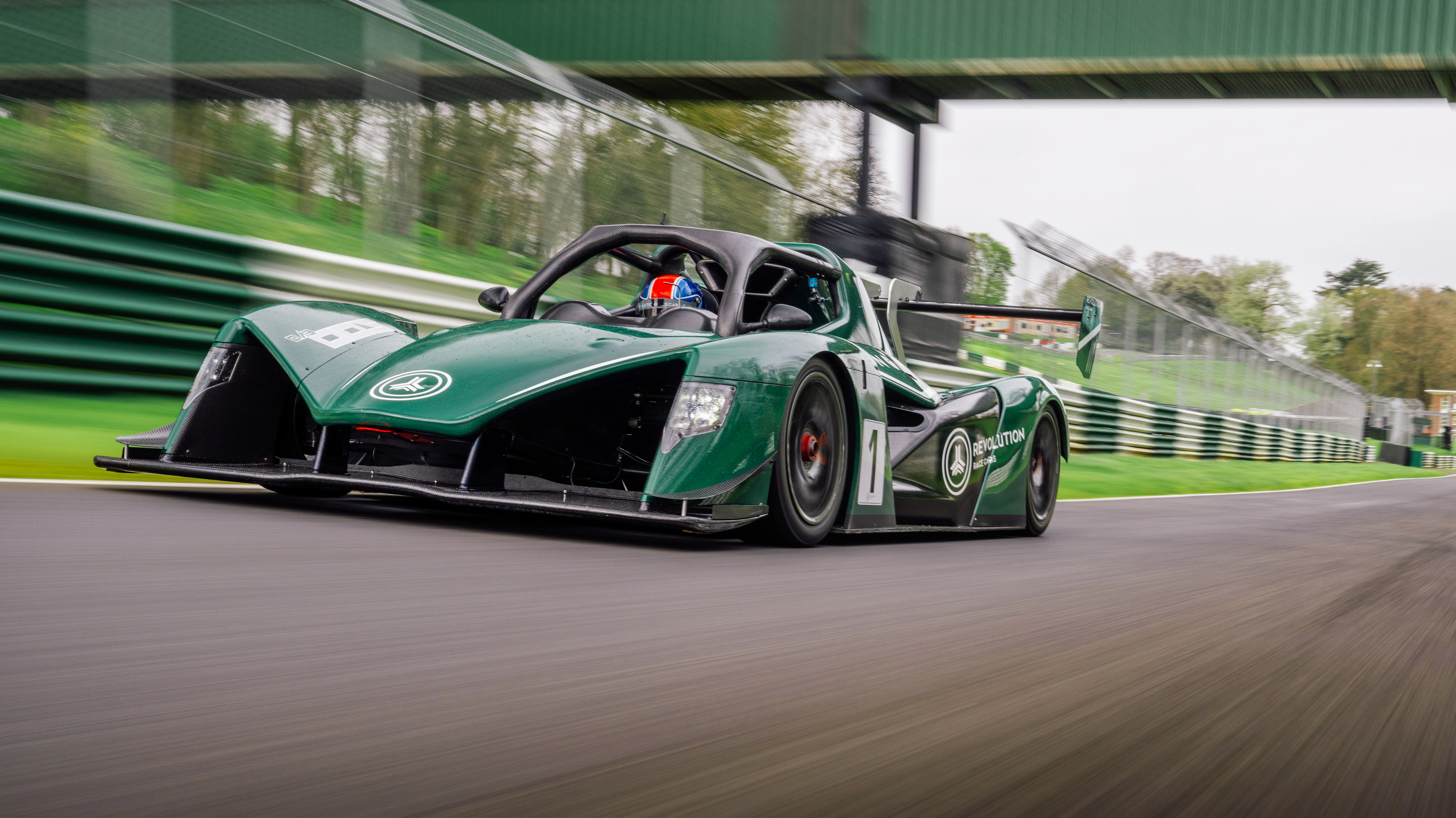 Radical SR3 XXR and Revolution 500 Evo